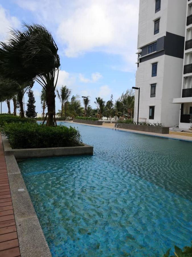 Timurbay Studio Apartment Facing Beautiful Beach 关丹 外观 照片